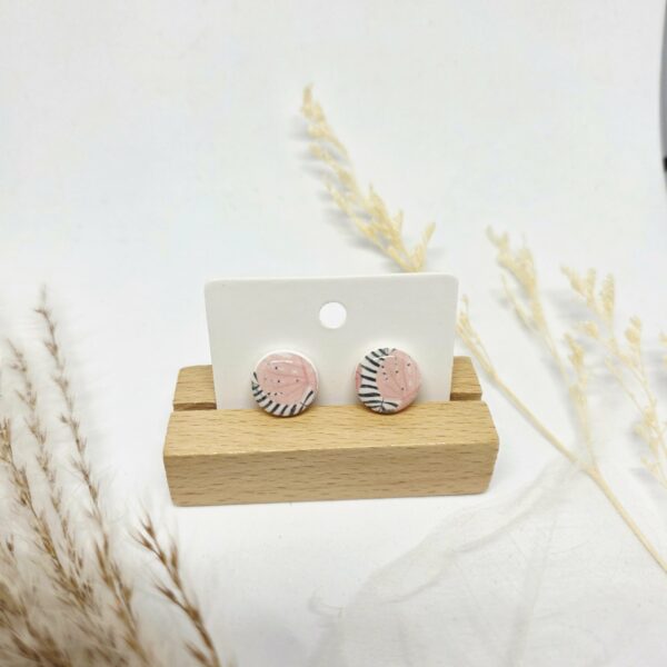 Puces d'oreilles Tropicales