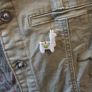 Le Pin's Lama : La touche de pep's faite main !